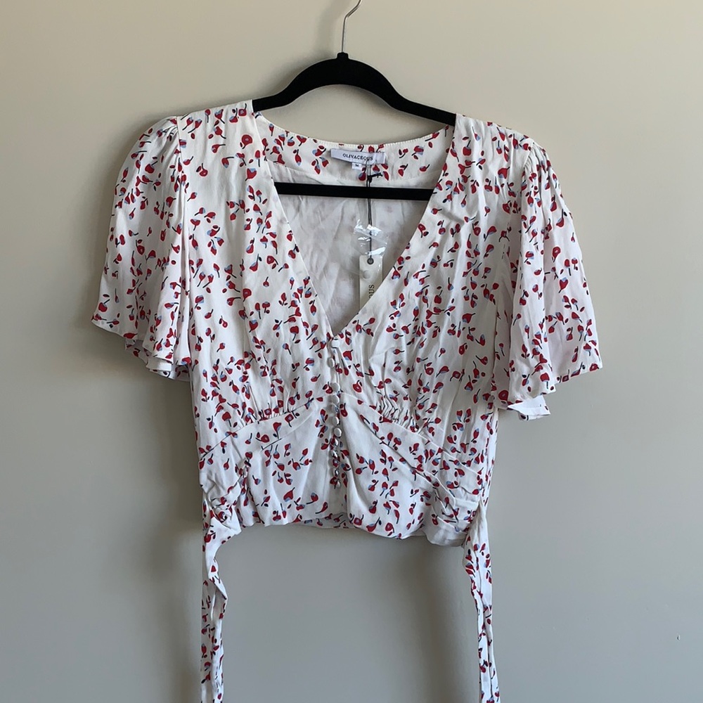 White blood with red and blue details